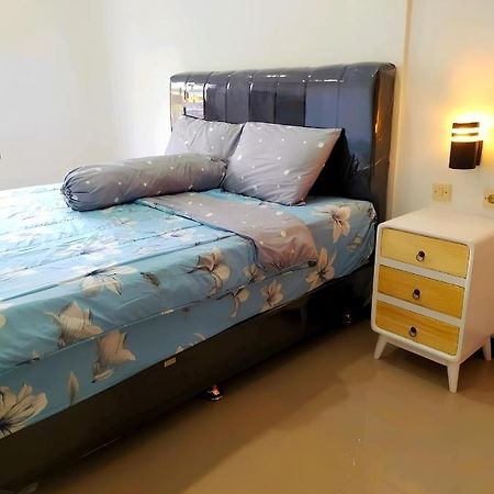 Homestay Omah Putih Bantul Exteriér fotografie